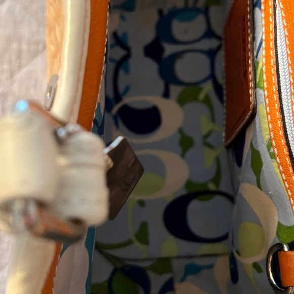 Vintage Coach basket handbag - Picture 4 of 5